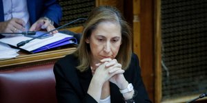 Η Μαριλίζα Ξενογιαννακοπούλου στα υπουργικά έδρανα της Βουλής/Φωτογραφία: Eurokinissi