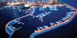 Τα νέα τέλη «έδιωξαν» τα υπερπολυτελή κότερα των ξένων από τις ελληνικές μαρίνες