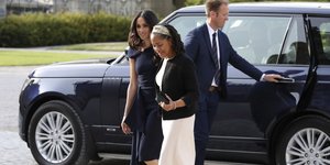 Η Μέγκαν Μαρκλ με την μητέρα της (Φωτογραφία: AP/ Steve Parsons)