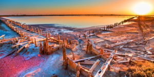 Η μυστηριώδης ομορφιά εγκαταλελειμμένου αλατωρυχείου στην Κριμαία θα σας καταπλή