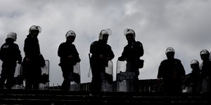 Διαταγή για την ενίσχυση των ΜΑΤ/ Φωτογραφία: EUROKINISSI- ΒΑΣΙΛΗΣ ΠΑΠΑΔΟΠΟΥΛΟΣ