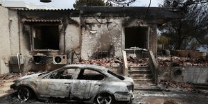 97 άτομα έχασαν τη ζωή τους στην φονική πυρκαγιά στο Μάτι. Φωτογραφία: AP