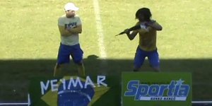 Πανηγύρισε το γκολ που πέτυχε κάνοντας την Ριάνα [βίντεο]