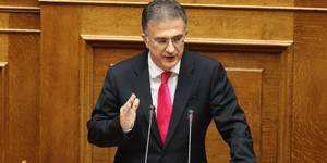 Σε ιδιαίτερα δύσκολη επέμβαση υπεβλήθη ο Γιώργος Μαυραγάνης:Τη Δευτέρα παίρνει ε