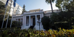 Το Μαξίμου μετρά τα «ναι» για τις Πρέσπες/ Φωτογραφία: EUROKINISSI- ΓΙΑΝΝΗΣ ΠΑΝΑΓΟΠΟΥΛΟΣ