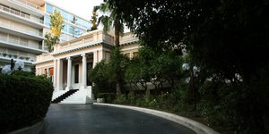 Ανακοίνωση του γραφείου του πρωθυπουργού για τη δόση (Φωτογραφία: EUROKINISSI/ ΤΑΤΙΑΝΑ ΜΠΟΛΑΡΗ)
