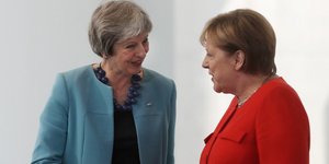 Μέρκελ-Μέι/Φωτογραφία: AP