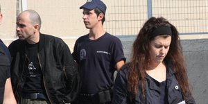 Πως η ΕΛ.ΑΣ «έχασε» μέσα από τα χέρια τους Μαζιώτη και η Ρούπα