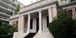 Μίνι υπουργικό στο Μαξίμου -Κλειδώνει ο πρώτος γύρος της κινητικότητας