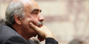 Μεϊμαράκης: Εϊμαι καθαρός -Ευχαριστώ όλα τα κόμματα και όλους τους βουλευτές