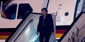  Μετά από μία ώρα πτήσης το αεροσκάφος με τη Μέρκελ επέστρεψε στην Κολωνία (Φωτογραφία αρχείου: AP/Andy Wong)