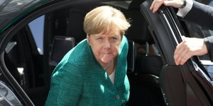 Κρίσιμη ημέρα για την Ανγκελα Μέρκελ (Φωτογραφία: AP/ Virginia Mayo)