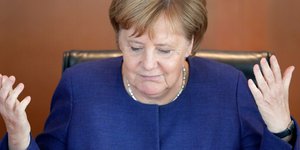 Ανοιχτό ακόμη και το ενδεχόμενο να διεκδικήσει και νέα - πέμπτη - θητεία στην Καγκελαρία/Φωτογραφία AP