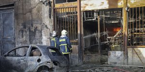 Πυρκαγιά σε βιοτεχνία κεριών στο Μεταξουργείο (Φωτογραφία: EUROKINISSI/ ΓΙΑΝΝΗΣ ΠΑΝΑΓΟΠΟΥΛΟΣ)