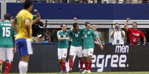 Καταπληκτικό γκολ υπό δύσκολη γωνία [βίντεο]