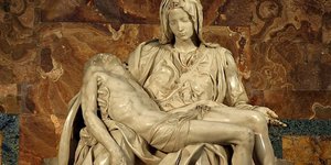 Pieta (1498–1499) του Μιχαήλ Αγγελου