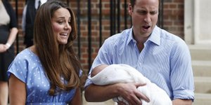 Το όνομα που έδωσαν στον γιο τους η Κέιτ και ο Γουίλιαμ - Πώς θα τον φωνάζουν κα