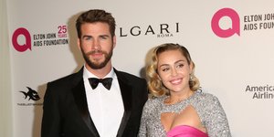 Η Μάιλι Σάιρους και ο Λίαμ Χέμσγουορθ /Φωτογραφία: AP/Willy Sanjuan