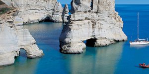 Huffington Post: Σίφνος και Μήλος ανάμεσα στους παραδείσους της Μεσογείου για τη