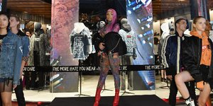 H Nicki Minaj στην μίνι επίδειξη της νέας κολεξιόν της Diesel. Φωτογραφία: Getty Images
