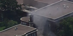 Ερευνες για εγκλωβισμένους στο σχολείο στη Μινεάπολη