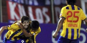 Εστειλε την μπάλα στα δίχτυα σαν τηλεκατευθυνόμενη με φάουλ [βίντεο]