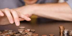 Νέα «ήθη και έθιμα»: Μισθός ανάλογα με τον τζίρο της επιχείρησης και μπόνους σε 