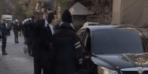 Ατρόμητος ο Νότης Μηταράκης βρέθηκε στην κατάληψη της «Βίλας Αμαλία»