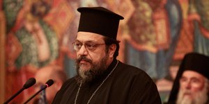 Χρυσόστομος για Χρυσή Αυγή: Οι αρχαιολάτρες και οι δωδεκαθειστές δεν είναι απολο
