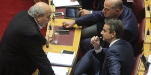 Βούτσης και Μητσοτάκης /Φωτογραφία: Εurokinissi