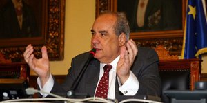 Κατ' αντιπαράσταση εξέταση Μιχαλολιάκου-Σύρου για την έκρηξη του 2001