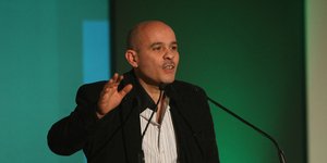 Ανεξαρτητοποιήθηκε από τη ΔΗΜΑΡ ο βουλευτής Ηρακλείου Μιχελογιαννάκης