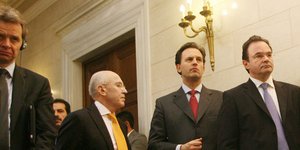 Στη Βουλή η δικογραφία για την ένταξη στο Μνημόνιο