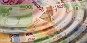 Μοιράζουν κρατικό χρήμα πριν τις εκλογές