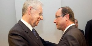Ολάντ: Οι Έλληνες να δείξουν πολιτική αξιοπιστία για να μείνουν στο ευρώ