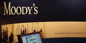 Moody's:«Ο κίνδυνος χρεοκοπίας της Ελλάδας παραμένει υψηλός