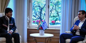 Ο πρωθυπουργός Αλέξης Τσίπρας με τον πρόεδρο της Βολιβίας Eβο Μοράλες- φωτογραφία eurokinissi