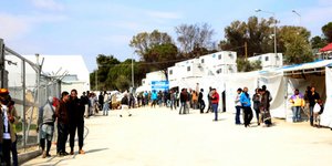 Μόρια/Φωτογραφία: Eurokinissi/ΜΑΝΩΛΗΣ ΛΑΓΟΥΤΑΡΗΣ