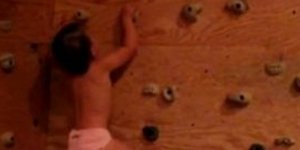 Πρωταθλήτρια στην… ορειβασία μόλις 22 μηνών! [βίντεο] 