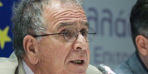 «Αν θέλετε παραιτούμαι» είπε ο Γ. Μουζάλας στους «53» -Φωτογραφία: Intimenews