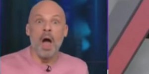 «Πάγωσε» ο Μουτσινάς όταν άκουσε πώς τον περιέγραψαν παίκτες του «Ρουκ Ζουκ»