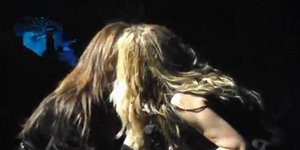 Tα φιλιά στο στόμα Μπάρμπα - Βίσση [βίντεο]