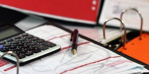 Ποιοι επαγγελματίες εξαιρούνται από τη χρήση ταμειακών μηχανών