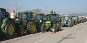 Εικόνα από παλαιότερο μπλόκο στον κόμβο της Ανθήλης / Φωτογραφία: EUROKINISSI