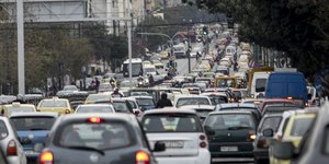 Απροσπέλαστοι οι δρόμοι της Αθήνας / EUROKINISSI/ΓΙΑΝΝΗΣ ΠΑΝΑΓΟΠΟΥΛΟΣ