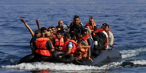 ΦΩΤΟΓΡΑΦΙΑ ΑΡΧΕΙΟΥ: ΑΠΕ-ΜΠΕ