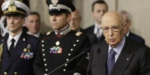 Ναπολιτάνο: Δεν παραιτούμαι