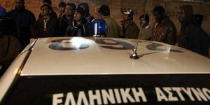 Σκοτώθηκε σε καταδίωξη οδηγός αυτοκινήτου που μετέφερε λαθρομετανάστες