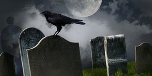 Πατέρας επιχείρησε να θυσιάσει τον γιό του μέσα σε νεκροταφείο