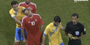 «Eφαγε» ξύλο επειδή έριξε μπουνιά σε αντίπαλο [βίντεο]